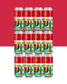 Kit com 12 latas Free hugs Mexican Lager Free Hugs Joy Project Brewing Collaboration with Agrária Malte Lager - Mexican 4.5% ABV 19 IBU Joy Free Hugs é uma mexican lager autentica, feita com grits de milho, malte pilsen nacional e o clássico lúpulo alemão Hallertau Mittelfrüh, seu perfil de malte apresenta uma leveza absurda e um drinkability incrível. O brilho continua por seu perfeito equilíbrio e drinkabilility invejável, notas de cereais se destacam juntamente com o perfil picante, floral e leve cítrico, cerveja perfeita para o nosso clima tropical, prepare o seu limão e bora curtir junto com os amigos, porque essa cerveja meus amigos, é para beber o dia todo.