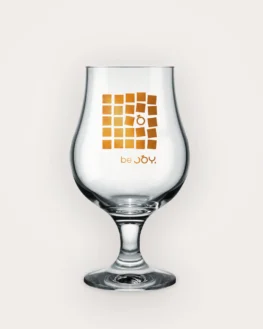 BE JOY TAÇA DUBLIN Faça a compra antecipada da sua taça de 4B8r3B4p7yhRXuBWLqsQ546WR43cqQwrbXMDFnBi6vSJBeif8tPW85a7r7DM961Jvk4hdryZoByEp8GC8HzsqJpRN4FxGM9 Confusion) como boas vindas. CONSIGNAÇÃO DE COPOS: quem optar pela consignação, deverá retirar o copo no caixa da Joy mediante pagamento de R$20,00. O dinheiro será devolvido ao cliente com a entrega do copo ao final da festa. Dia 18 de março vamos comemorar 4 anos de fábrica e 5 anos de muita receita maluca e bera boa. Vai ser aquela loucurada das 12h às 23h, OU SEJA, quase 12h pra todo mundo meter o loco por aqui ao som de Syd Vinícius, Lenhadores da Antártida e Rusty Cage. Pra matar a sede, um tap INCRÍVEL com diversas cervejas exclusivas feitas em collab com as cervejarias mais ph#d@s do Brasil. Loja com novidades Camiseta, copo e muito mais pra você comemorar com a gente no estilo.