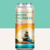Sinta a leveza de uma brisa suave, o toque do sol acariciando sua pele. Na Under Calmness, a magia ganha forma. Aromas poderosos de pinho e frutas tropicais dançam no ar, despertando seus sentidos para uma experiência transcendental.  Under Calmness Joy Project Brewing Pale Ale - New England / Hazy 5.1% ABV 40 IBU