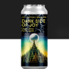 Dank Side of Joy: uma Collab cĂłsmica entre Joy e nossa versĂŁo digital no metaverso. Com auxĂlio da InteligĂȘncia Artificial, moldamos uma Dank IPL que transcende as fronteiras do sabor cervejeiro. Os lĂșpulos Meridian e Idaho 7 lançam vocĂȘ numa Ăłrbita de pinho, iluminada por estrelas cintilantes de notas cĂtricas e florais. Equilibrando leveza e amargor, essa cerveja possui uma drinkability que parece ter sido teletransportada diretamente do futuro. Ajuste seus Ăłculos VR, dĂȘ um gole e permita que a Dank Side of Joy o transporte para alĂ©m do dank conhecido. Bem-vindo Ă  nova dimensĂŁo da cerveja. Dank Side of Joy Joy Project Brewing Lager - IPL (India Pale Lager) 5.7% ABV 42 IBU