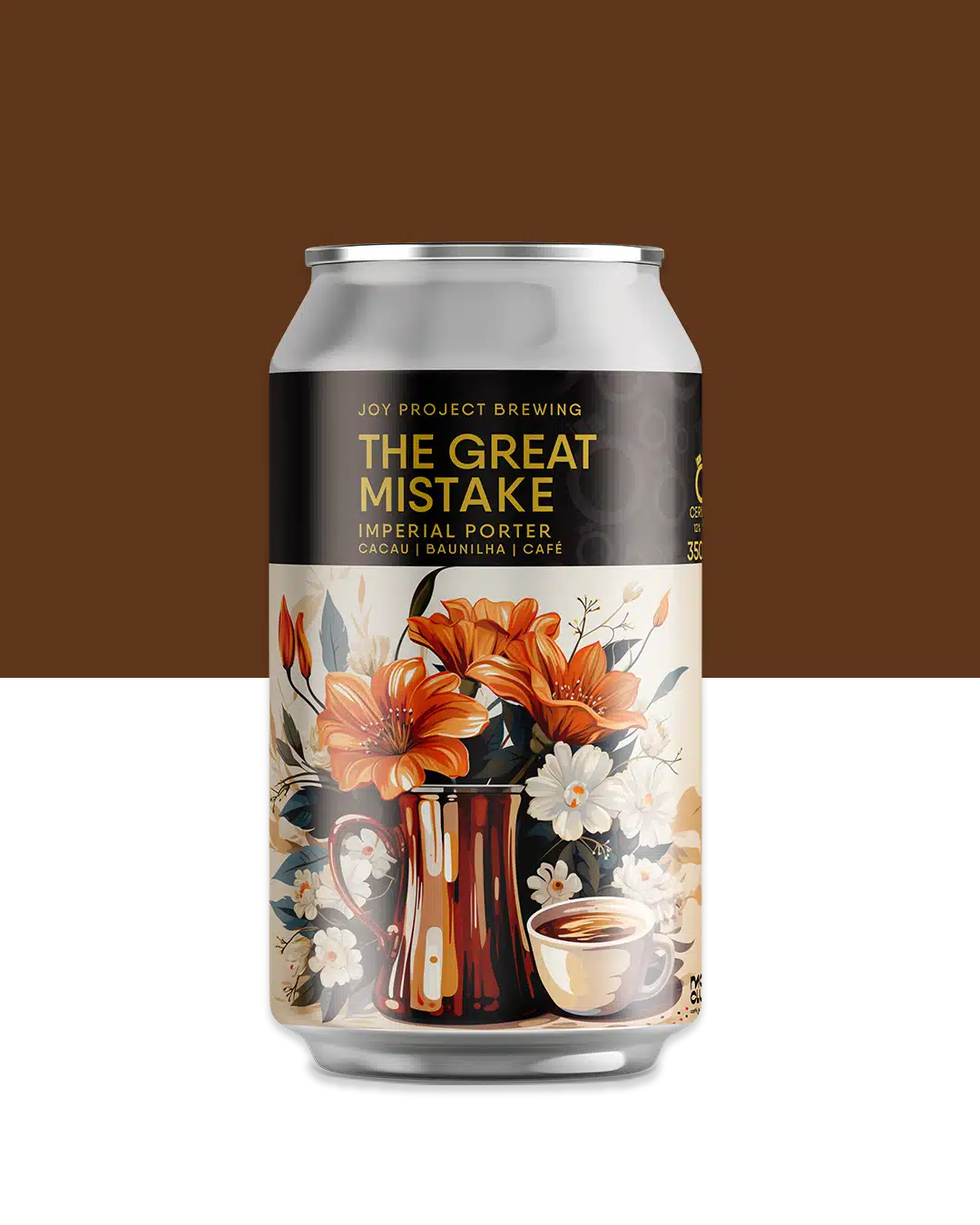 The Great Mistake 2023 Ă© uma Imperial Porter que combina malte torrado, malte caramelo, cafĂ© Mezzanotte do Moka Clube, baunilha e cacau. Com notas distintas de chocolate ao leite, creme, caramelo, melaço, amĂȘndoas e frutas secas, essa cerveja proporciona uma experiĂȘncia sensorial Ășnica, evocando a sensação prazerosa de saborear um FrapĂȘ de capuccino. Sua textura luxuosa e encorpada torna cada gole uma experiĂȘncia intensa e envolvente, revelando uma complexidade de sabores cativante. Esta versĂŁo representa uma evolução refinada da cerveja lançada em 2019, com uma amplificação ainda maior de riqueza e complexidade em seus sabores. The Great Mistake - 2023 Joy Project Brewing Porter - Imperial / Double 12% ABV 50 IBU