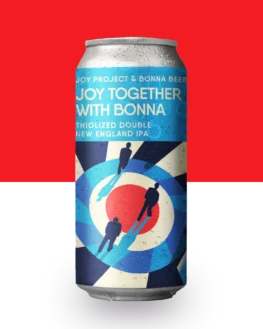 JOY TOGETHER WITH BONNA Nesta cerveja usamos tudo que tem de novidade no mercado para quebrar tióis dos lúpulos. Usamos a Levedura Tropicalizer junto com seu nutriente Tropicalizer, entre outras enzimas e fizemos uma cerveja única em comemoração aos 5 anos da Bonna Beer. Cerveja de corpo alto, sedosa com os lúpulos Nectaron, Elani, Eukanot e AHHHROMA.. Especificações da Cerveja: Tipo: DOUBLE NEW ENGLAND Teor Alcoólico: 8.2% ABV Amargor: 60 IBU Perfil: Tropicalizer , Pessego, Frutas brancas.