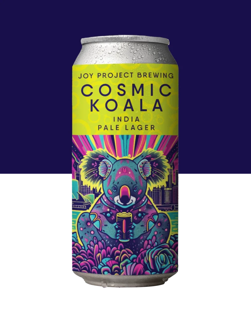 Cosmic Koala - India Pale Lager 🐨 𝐂𝐎𝐒𝐌𝐈𝐂 𝐊𝐎𝐀𝐋𝐀 - 🔍 *𝐄𝐒𝐏𝐄𝐂𝐈𝐅𝐈𝐂𝐀𝐂̧𝐀̃𝐎 𝐃𝐀 𝐂𝐄𝐑𝐕𝐄𝐉𝐀:* - 🍺 *𝐄𝐒𝐓𝐈𝐋𝐎:* 𝐈𝐍𝐃𝐈𝐀 𝐏𝐀𝐋𝐄 𝐋𝐀𝐆𝐄𝐑 - 🧪 *𝐓𝐄𝐎𝐑 𝐀𝐋𝐂𝐎𝐎𝐋𝐈𝐂𝐎:* 5,8% 𝐀𝐁𝐕 - 🍃 *𝐀𝐌𝐀𝐑𝐆𝐎𝐑:* 45 𝐈𝐁𝐔 - 🌿 *𝐋𝐔́𝐏𝐔𝐋𝐎𝐒:* 𝘌𝘯𝘪𝘨𝘮𝘢, 𝘎𝘢𝘭𝘢𝘹𝘺 - 🌾 *𝐏𝐄𝐑𝐅𝐈𝐋:* 𝘊𝘪𝘵𝘳𝘶𝘴, 𝘍𝘳𝘶𝘵𝘢 𝘛𝘳𝘰𝘱𝘪𝘤𝘢𝘭, 𝘗𝘪𝘯𝘩𝘰 🐨 Inspirada Pelo Espírito Vibrante Da Austrália, A Cosmic Koala É Uma Ipl Que Foge Do Convencional. Com Lúpulos Enigma E Galaxy, Entrega Um Mix Fresco De Cítrus, Frutas Tropicais E Um Toque Sutil De Pinho. De Cor Dourada Brilhante E Corpo Leve, É Uma Lager Moderna Pensada Para Quem Curte Inovação Sem Perder O Equilíbrio E A Refrescância. 