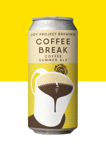 COFFEE BREAK -  COFFEE SUMMER ALE - 🔍 𝐄𝐒𝐏𝐄𝐂𝐈𝐅𝐈𝐂𝐀𝐂𝐀𝐎 𝐃𝐀 𝐂𝐄𝐑𝐕𝐄𝐉𝐀: - 🍺 𝐄𝐒𝐓𝐈𝐋𝐎: 𝙲𝚘𝚏𝚏𝚎𝚎 𝚂𝚞𝚖𝚖𝚎𝚛 𝙰𝚕𝚎 - 🧪 𝐓𝐄𝐎𝐑 𝐀𝐋𝐂𝐎𝐎𝐋𝐈𝐂𝐎: 4,3% 𝐀𝐁𝐕 - 🍃 𝐈𝐁𝐔: 18 - 🌾 𝐏𝐄𝐑𝐅𝐈𝐋: 𝚕𝚎𝚟𝚎, 𝚌𝚘𝚕𝚍 𝚋𝚛𝚎𝚠, 𝚛𝚎𝚏𝚛𝚎𝚜𝚌𝚊𝚗𝚝𝚎, 𝚏𝚛𝚞𝚝𝚊𝚍𝚊 > ☕ 𝙲𝚘𝚏𝚏𝚎𝚎 𝙱𝚛𝚎𝚊𝚔 é uma cerveja clara e dourada que engana no primeiro gole. O aroma lembra uma stout, com notas intensas de café, mas o que vem depois é leveza e refrescância. Feita no estilo summer ale, ela recebe café do Moka Clube, trazendo um sabor que surpreende: parece café gelado, mas é cerveja. Não pesa, não cansa — é fácil de beber e cheia de personalidade. Uma cerveja feita pra quebrar a lógica. 𝙲𝚘𝚏𝚏𝚎𝚎 𝙱𝚛𝚎𝚊𝚔 é o intervalo mais inesperado do seu copo.