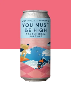 YOU MUST BE HIGH - DOUBLE IPA 🎡 𝐘𝐎𝐔 𝐌𝐔𝐒𝐓 𝐁𝐄 𝐇𝐈𝐆𝐇 - 🔍 *𝐄𝐒𝐏𝐄𝐂𝐈𝐅𝐈𝐂𝐀𝐂̧𝐀̃𝐎 𝐃𝐀 𝐂𝐄𝐑𝐕𝐄𝐉𝐀:* - 🍺 *𝐄𝐒𝐓𝐈𝐋𝐎:* 𝐈𝐏𝐀 – 𝐈𝐌𝐏𝐄𝐑𝐈𝐀𝐋 / 𝐃𝐎𝐔𝐁𝐋𝐄 - 🧪 *𝐓𝐄𝐎𝐑 𝐀𝐋𝐂𝐎𝐎𝐋𝐈𝐂𝐎:* 8,6% 𝐀𝐁𝐕 - 🍃 *𝐀𝐌𝐀𝐑𝐆𝐎𝐑:* 75 𝐈𝐁𝐔 - 🌿 *𝐋𝐔́𝐏𝐔𝐋𝐎𝐒:* 𝘌𝘬𝘶𝘢𝘯𝘰𝘵, 𝘊𝘪𝘵𝘳𝘢 - 🌾 *𝐏𝐄𝐑𝐅𝐈𝐋:* 𝘛𝘢𝘯𝘨𝘦𝘳𝘪𝘯𝘢, 𝘔𝘢𝘳𝘢𝘤𝘶𝘫𝘢́, 𝘔𝘢𝘭𝘵𝘢𝘥𝘰, 𝘌𝘲𝘶𝘪𝘭𝘪́𝘣𝘳𝘪𝘰 🎡𝙄𝙣𝙨𝙥𝙞𝙧𝙖𝙙𝙖 𝙚𝙢 𝙧𝙤𝙙𝙖𝙨 𝙜𝙞𝙜𝙖𝙣𝙩𝙚𝙨, 𝙯𝙚𝙥𝙥𝙚𝙡𝙞𝙣𝙨, 𝙡𝙪́𝙥𝙪𝙡𝙤𝙨 𝙚 𝙗𝙖𝙡𝙤̃𝙚𝙨, 𝙨𝙪𝙧𝙜𝙚 𝙖 You Must Be High. 𝙐𝙢𝙖 𝘿𝙤𝙪𝙗𝙡𝙚 𝙄𝙋𝘼 𝙘𝙖𝙡𝙞𝙛𝙤𝙧𝙣𝙞𝙖𝙣𝙖 𝙦𝙪𝙚 𝙫𝙖𝙞 𝙩𝙚 𝙡𝙚𝙫𝙖𝙧 𝙥𝙖𝙧𝙖 𝙖𝙨 𝙖𝙡𝙩𝙪𝙧𝙖𝙨. 𝘌𝘬𝘶𝘢𝘯𝘰𝘵 𝙚 𝘾𝙞𝙩𝙧𝙖 𝙩𝙧𝙖𝙯𝙚𝙢 𝙣𝙤𝙩𝙖𝙨 𝙙𝙚 𝙩𝙖𝙣𝙜𝙚𝙧𝙞𝙣𝙖 𝙚 𝙢𝙖𝙧𝙖𝙘𝙪𝙟𝙖́ 𝙣𝙤 𝙖𝙧𝙤𝙢𝙖 𝙚 𝙨𝙖𝙗𝙤𝙧. 𝘼 𝙜𝙧𝙖𝙣𝙙𝙚 𝙦𝙪𝙖𝙣𝙩𝙞𝙙𝙖𝙙𝙚 𝙙𝙚 𝙢𝙖𝙡𝙩𝙚𝙨 𝙘𝙤𝙢𝙥𝙡𝙚𝙩𝙖 𝙤 𝙘𝙤𝙣𝙟𝙪𝙣𝙩𝙤, 𝙚𝙦𝙪𝙞𝙡𝙞𝙗𝙧𝙖𝙣𝙙𝙤 𝙤 𝙖𝙢𝙖𝙧𝙜𝙤𝙧 𝙚 𝙙𝙚𝙞𝙭𝙖𝙣𝙙𝙤-𝙖 𝙥𝙚𝙧𝙞𝙜𝙤𝙨𝙖𝙢𝙚𝙣𝙩𝙚 𝙛𝙖́𝙘𝙞𝙡 𝙙𝙚 𝙗𝙚𝙗𝙚𝙧. 𝙏𝙤𝙢𝙚 𝙖𝙡𝙜𝙪𝙣𝙨 𝙥𝙞𝙣𝙩𝙨 𝙚 𝙛𝙡𝙪𝙩𝙪𝙚.