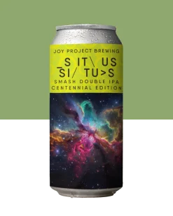 S.I.T.U.S – CENTENNIAL EDITION – DOUBLE IPA - 🔍 ESPECIFICAÇÃO DA CERVEJA: - 🍺 ESTILO: Double IPA - 🧪 TEOR ALCOÓLICO: 8.0% ABV - 🍃 AMARGOR: 70 IBU - 🌾 PERFIL: Floral, cítrico, resinoso, grapefruit, herbal, equilibrado - 🌱 LÚPULO: CENTENNIAL 🍁 Simplicity Is The Ultimate Sophistication. Dando sequência ao nosso projeto de Smash Double IPA, chegou a vez de outro clássico indispensável: CENTENNIAL. Envolto em uma base de Maris Otter Extra Pale, e o casamento perfeito! Como forma de trazer complexidade em algo simples, usamos diversas técnicas durante a brassagem e também durante a lupulagem/dry hopping.