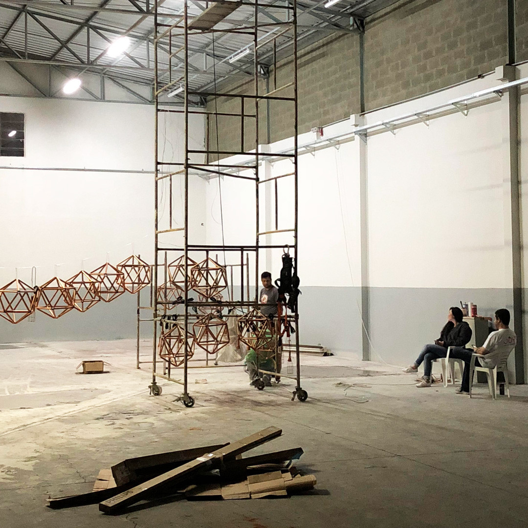 Assim como nossas cervejas, nosso espaço foi feito à mão! 💪 Veja co... - Imagem 3 • Joy Project Brewing Curitiba
