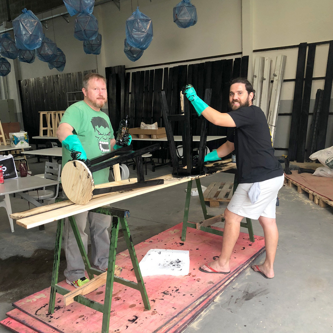 Assim como nossas cervejas, nosso espaço foi feito à mão! 💪 Veja co... - Imagem 7 • Joy Project Brewing Curitiba