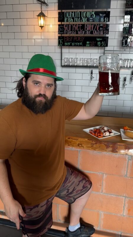 ATENÇÃO! É AMANHÃ • Vídeo Reels Joy Project Brewing Curitiba