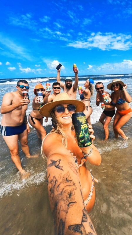 Contagem regressiva para o feriadão mais animado do ano! Ai, que de... • Vídeo Reels Joy Project Brewing Curitiba