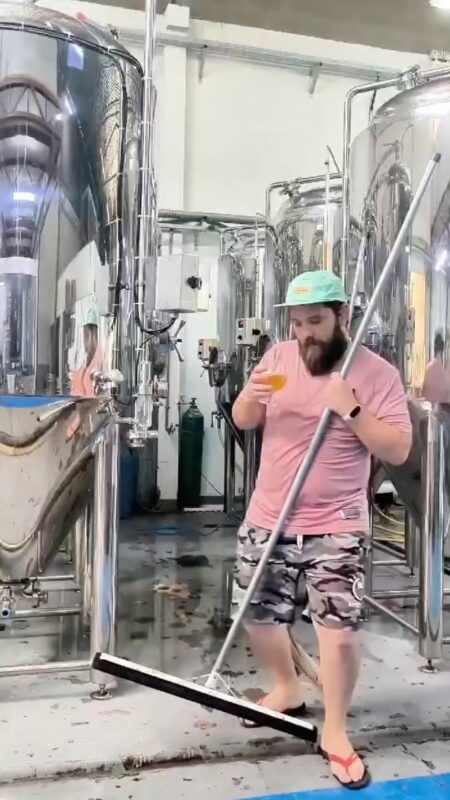 É amanhã, e se você perder só ano que vem • Vídeo Reels Joy Project Brewing Curitiba