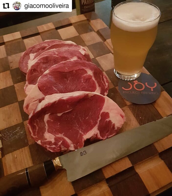 giacomooliveira fazendo um churras com os amigos aqui na @joyprojec... • Joy Project Brewing Curitiba