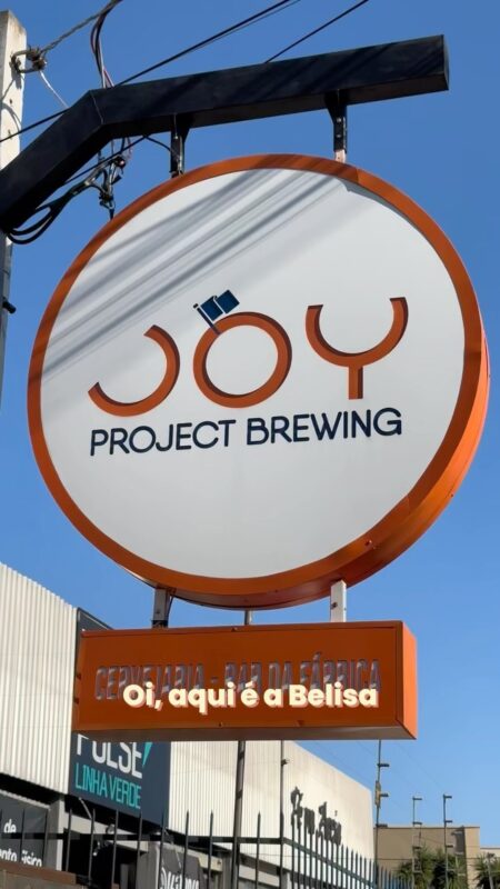 Hoje quem aparece por aqui é a @belisafurquim falando um pouquinho ... • Vídeo Reels Joy Project Brewing Curitiba