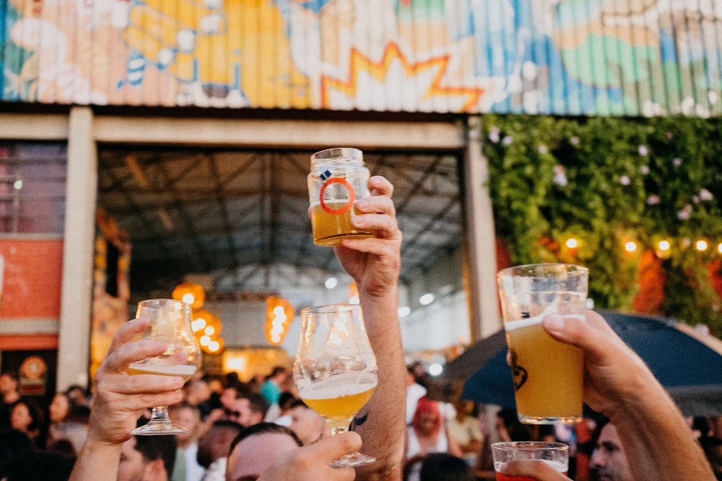 O #tbt de hoje é do nosso aniversário no ano passado, já para engat... - Imagem 7 • Joy Project Brewing Curitiba
