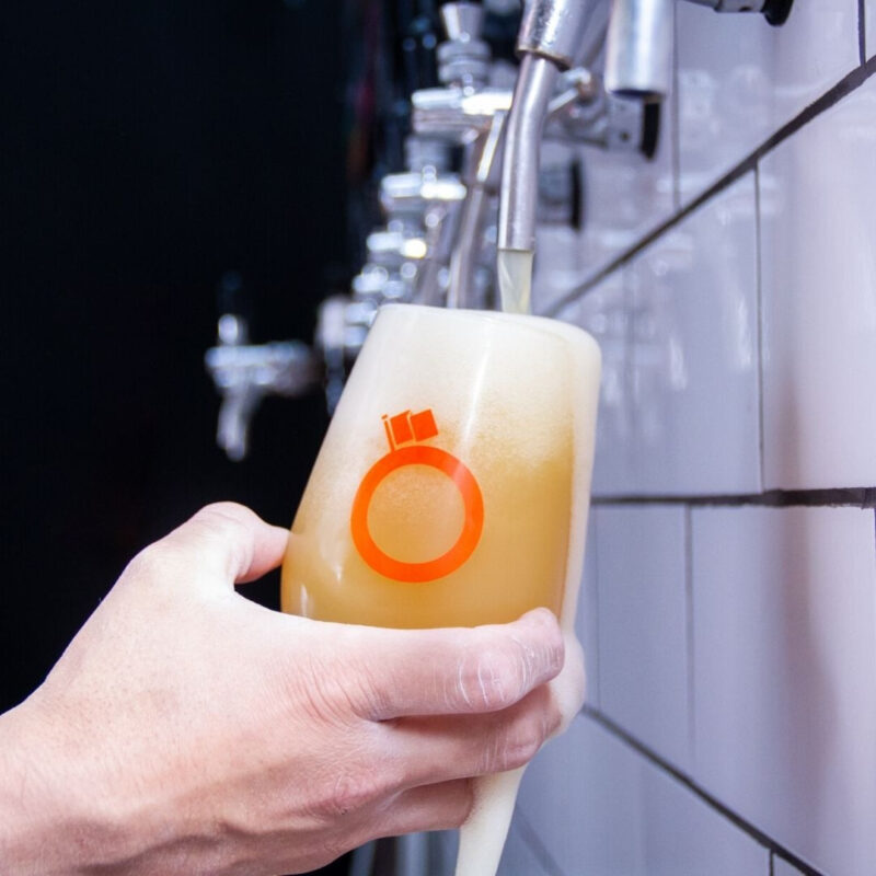 Passando para avisar que o taproom está aberto hoje e com as seguin... • Joy Project Brewing Curitiba