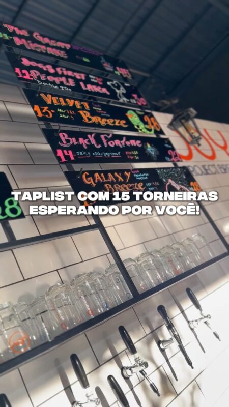 Procurando um lugar pra comer bem, beber melhor ainda e esquecer um... • Vídeo Reels Joy Project Brewing Curitiba
