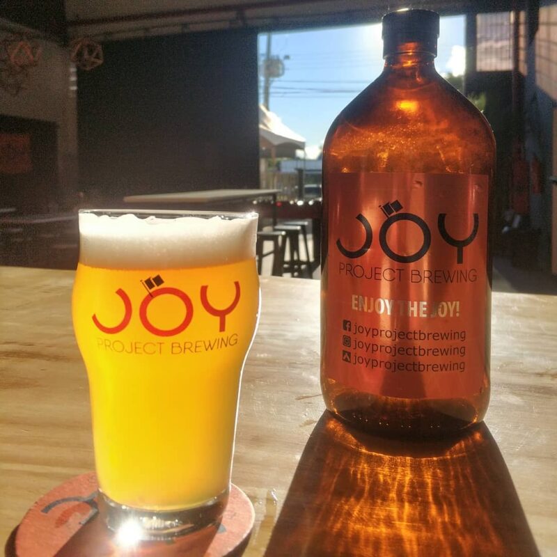 Sol, cerveja, growler? Tamu tendo • Joy Project Brewing Curitiba