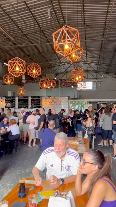 TBT daquele dia que já entrou pra história! O AYAD 2025 foi simples... • Vídeo Reels Joy Project Brewing Curitiba