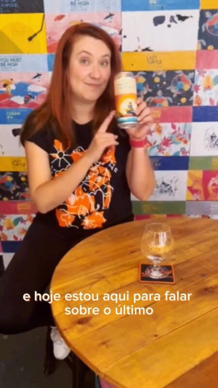 Trouxemos nossa juíza cervejeira @belisafurquim para avaliar o últi... • Vídeo Reels Joy Project Brewing Curitiba